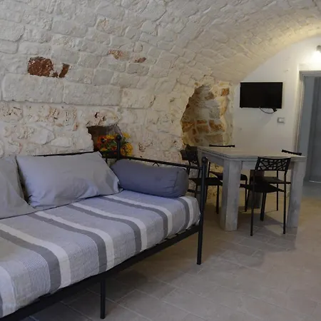 Trullo Mamma Nora * Каровиньо